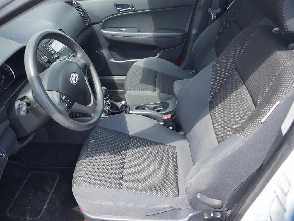 Hyundai I30 1.6i 