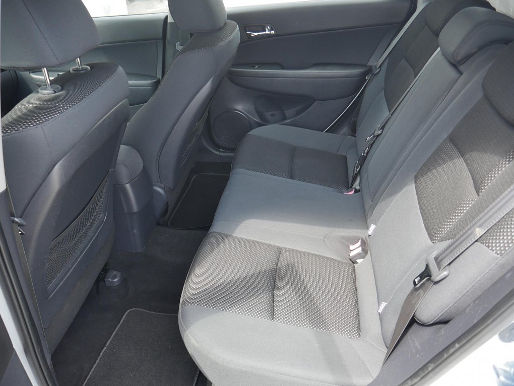 Hyundai I30 1.6i 
