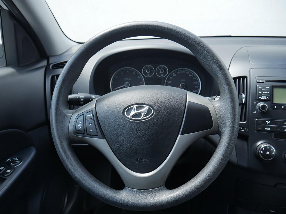 Hyundai I30 1.6i 