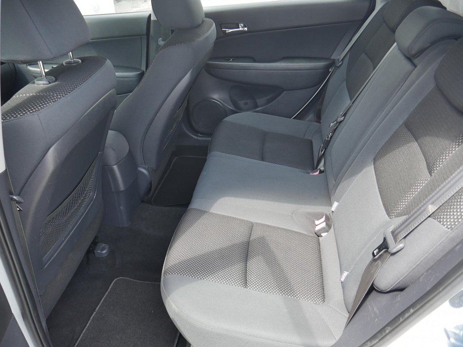 Hyundai I30 1.6i 