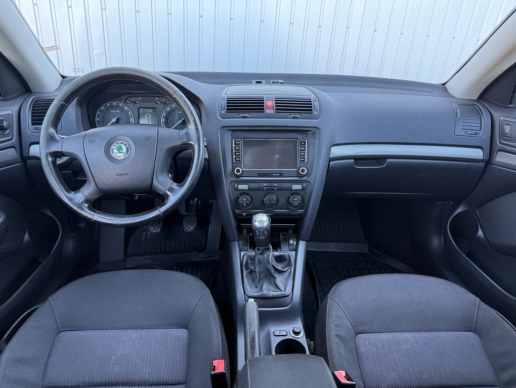 Škoda Octavia II 1.9 TDi Elegance