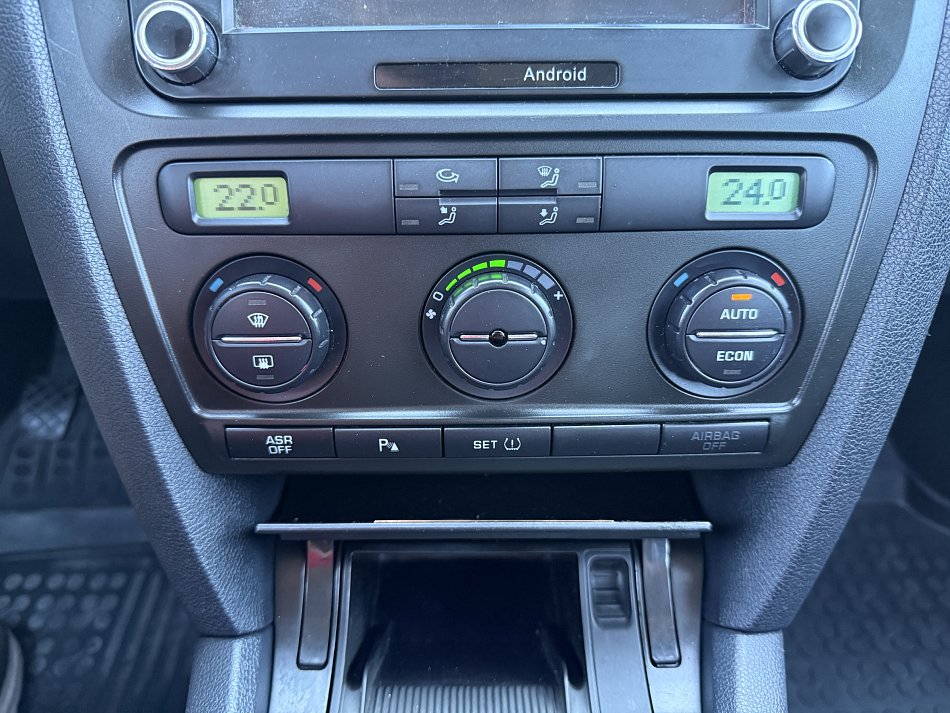 Škoda Octavia II 1.9 TDi Elegance
