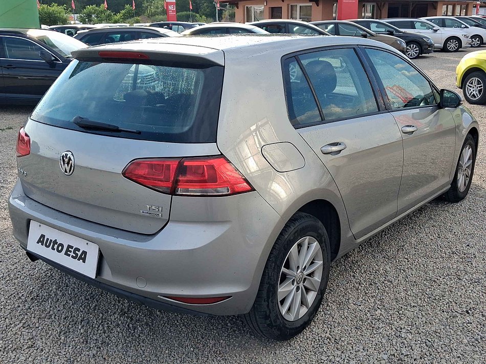 Volkswagen Golf 1.2 TSI 