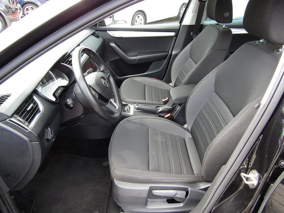 Škoda Octavia III 1.6 TDi Ambition Plus