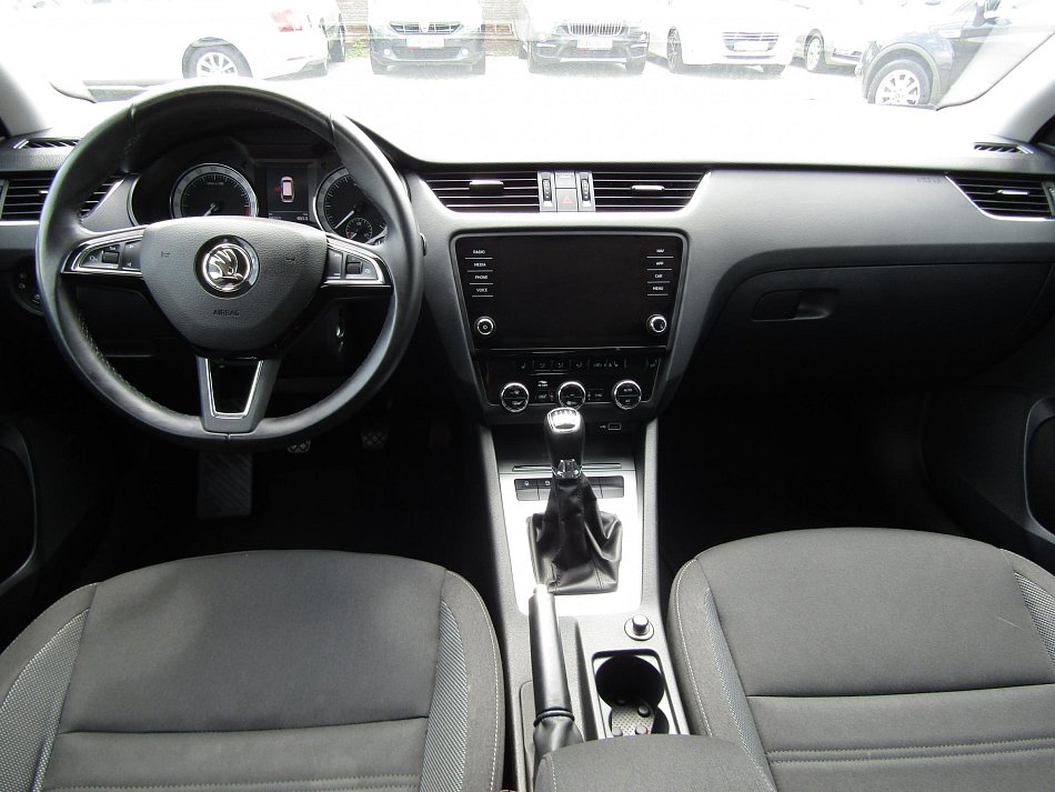 Škoda Octavia III 1.6 TDi Ambition Plus