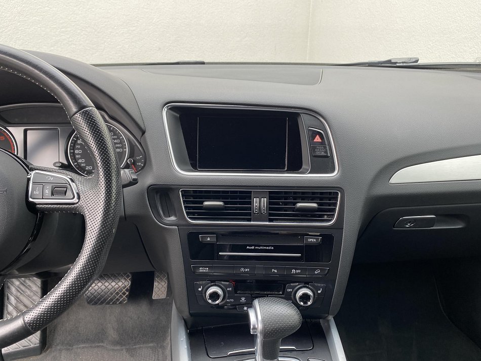 Audi Q5 2.0TDI  Quattro