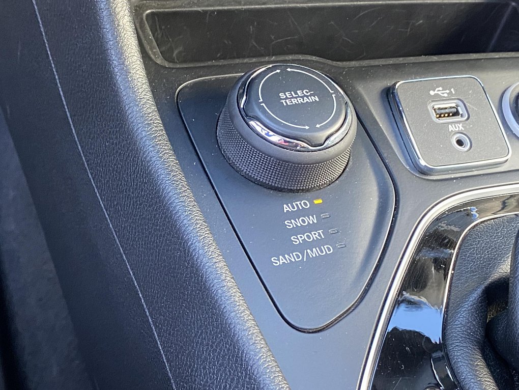 Jeep Cherokee 2.2CRDi Overland 4X4