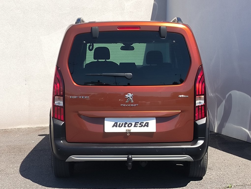 Peugeot Rifter 1.2T GT Line