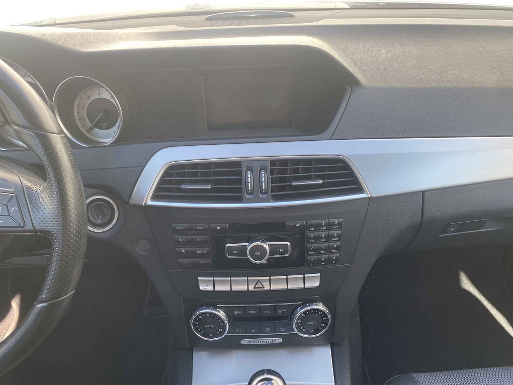 Mercedes-Benz Třída C 1.8 i Avantgarde C180