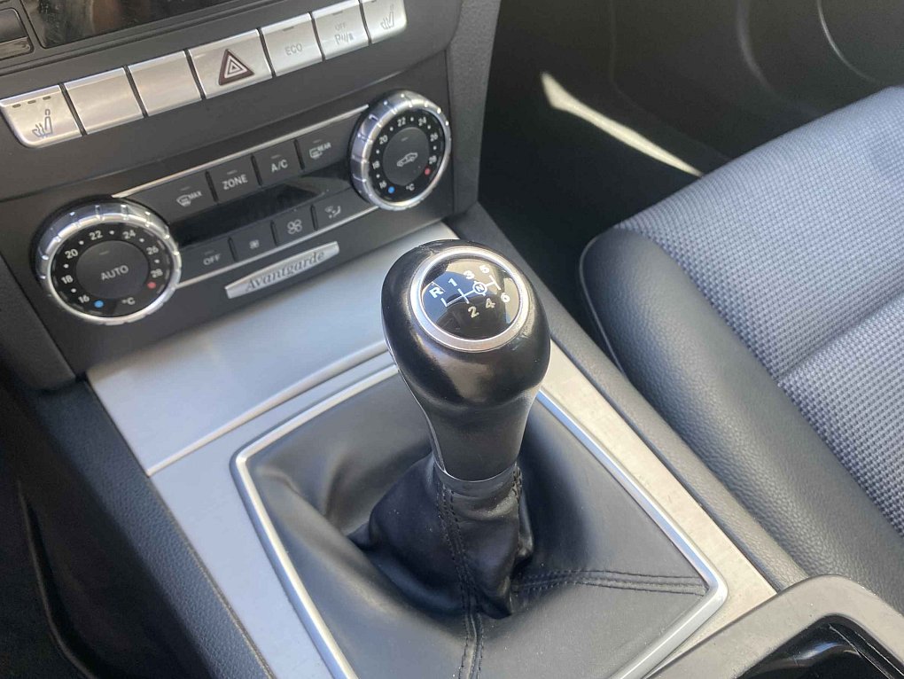Mercedes-Benz Třída C 1.8 i Avantgarde C180