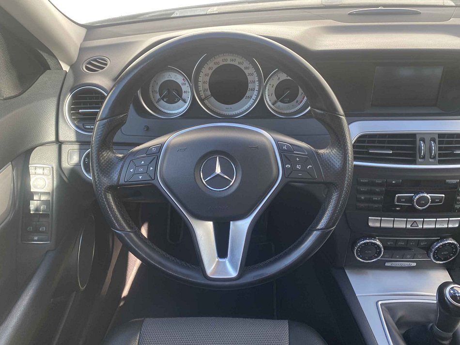 Mercedes-Benz Třída C 1.8 i Avantgarde C180