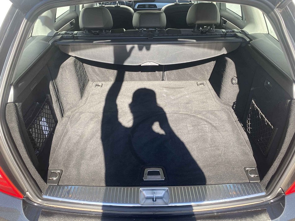 Mercedes-Benz Třída C 1.8 i Avantgarde C180