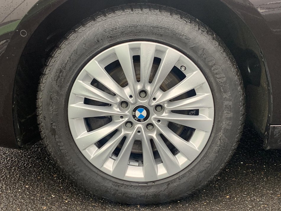 BMW Řada 2 1.5  218i