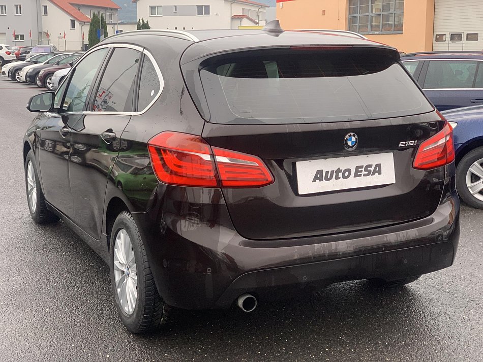 BMW Řada 2 1.5  218i