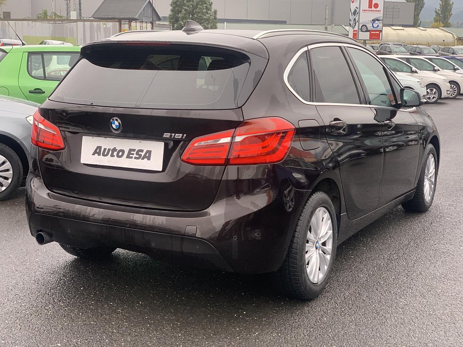 BMW Řada 2 1.5  218i
