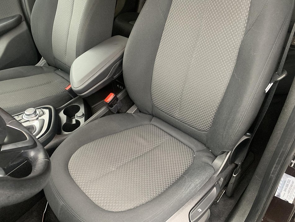 BMW Řada 2 1.5  218i