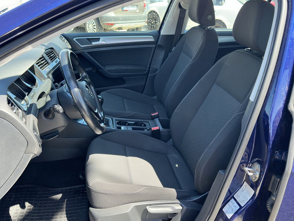 Volkswagen Golf 1.6 TDi 