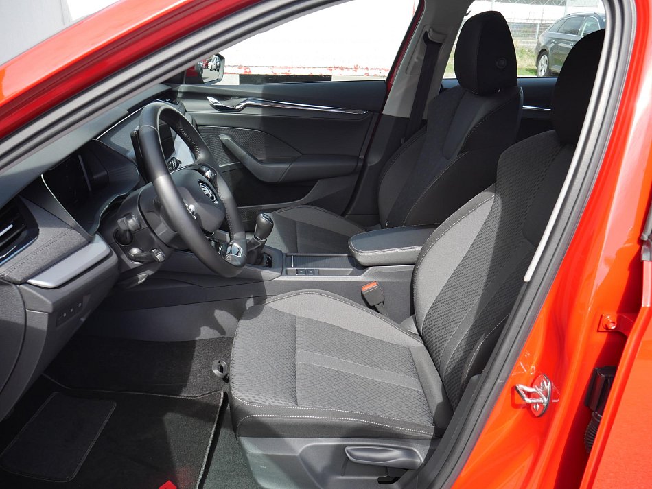 Škoda Octavia IV 1.5 TSi Style