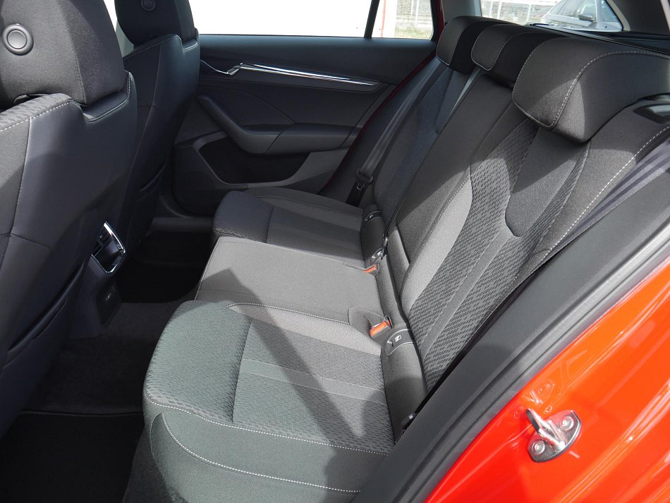 Škoda Octavia IV 1.5 TSi Style
