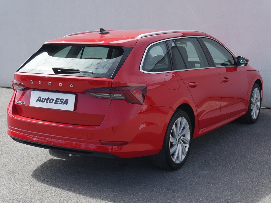 Škoda Octavia IV 1.5 TSi Style