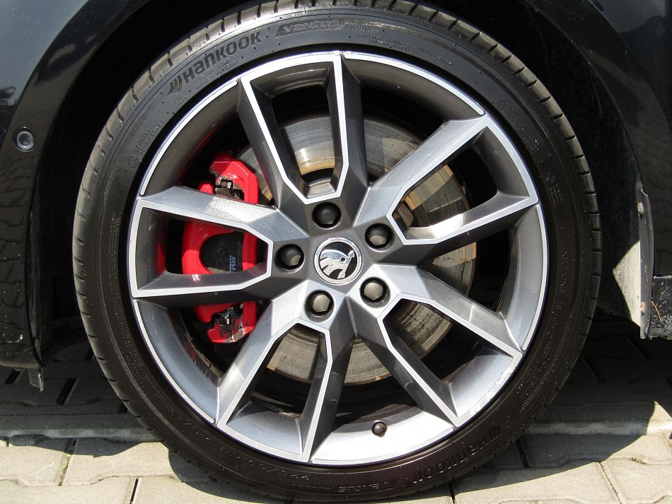 Škoda Octavia III 2.0 TDi RS