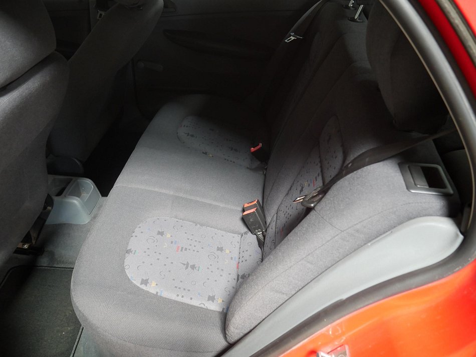 Škoda Fabia I 1.4 MPI 