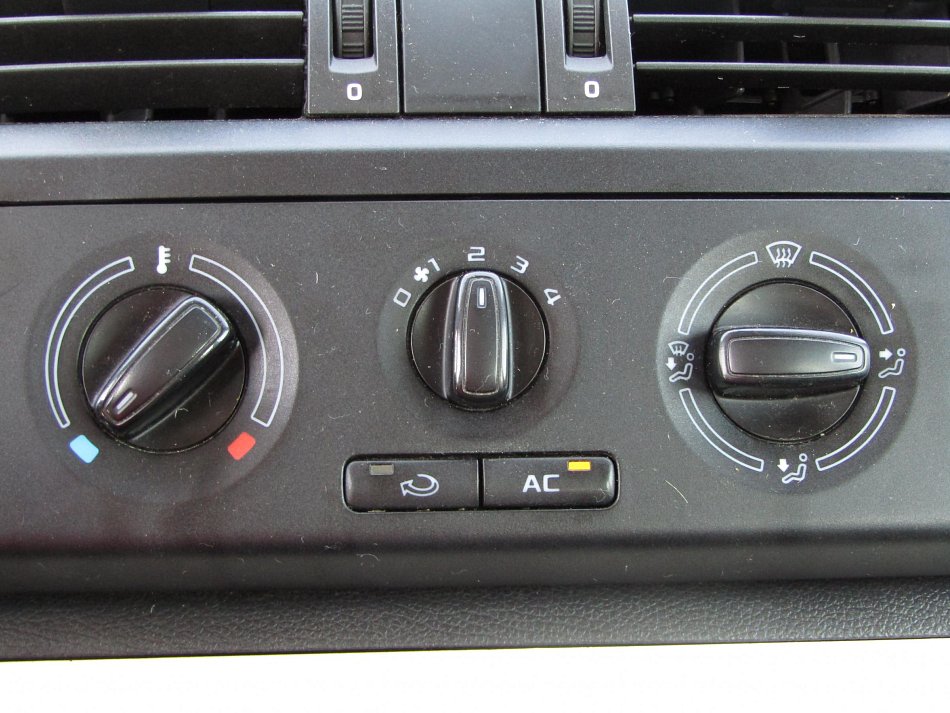 Škoda Roomster 1.6 TDi 