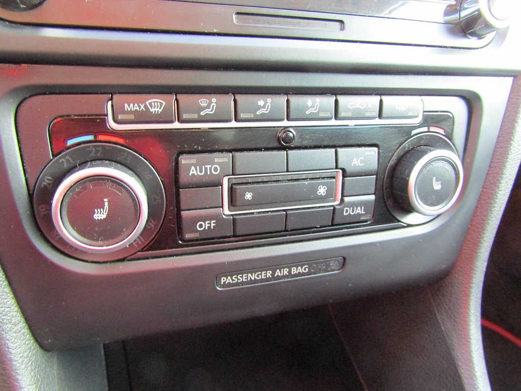 Volkswagen Golf 1.4TSI 