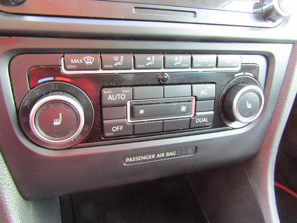 Volkswagen Golf 1.4TSI 