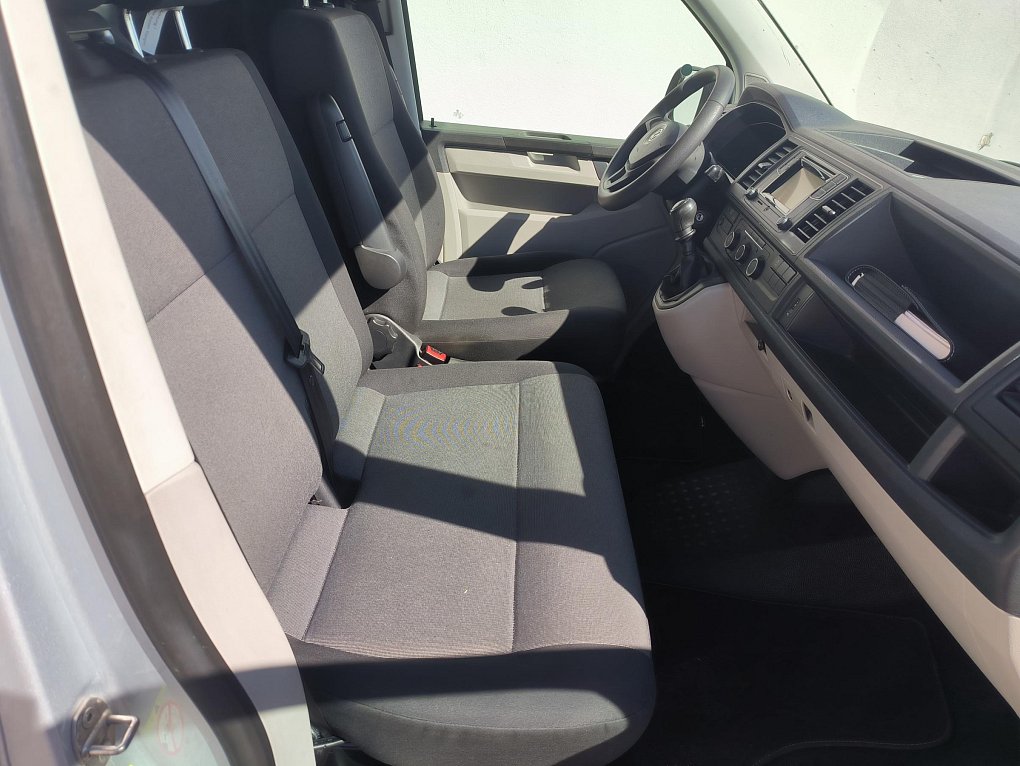 Volkswagen Transporter 2.0TDi  L1H1