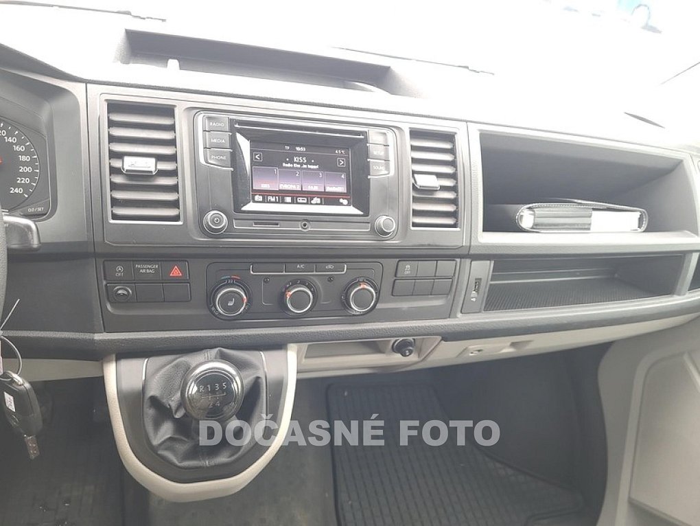 Volkswagen Transporter 2.0TDi  L1H1