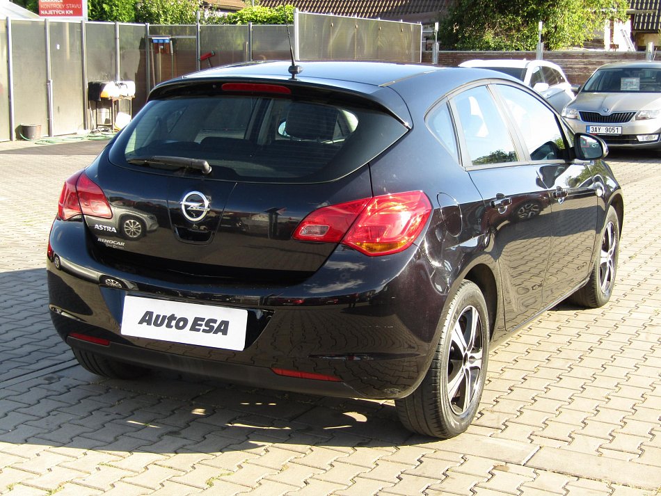 Opel Astra 1.4 16V 