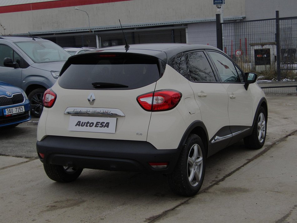 Renault Captur 1.2TCe 