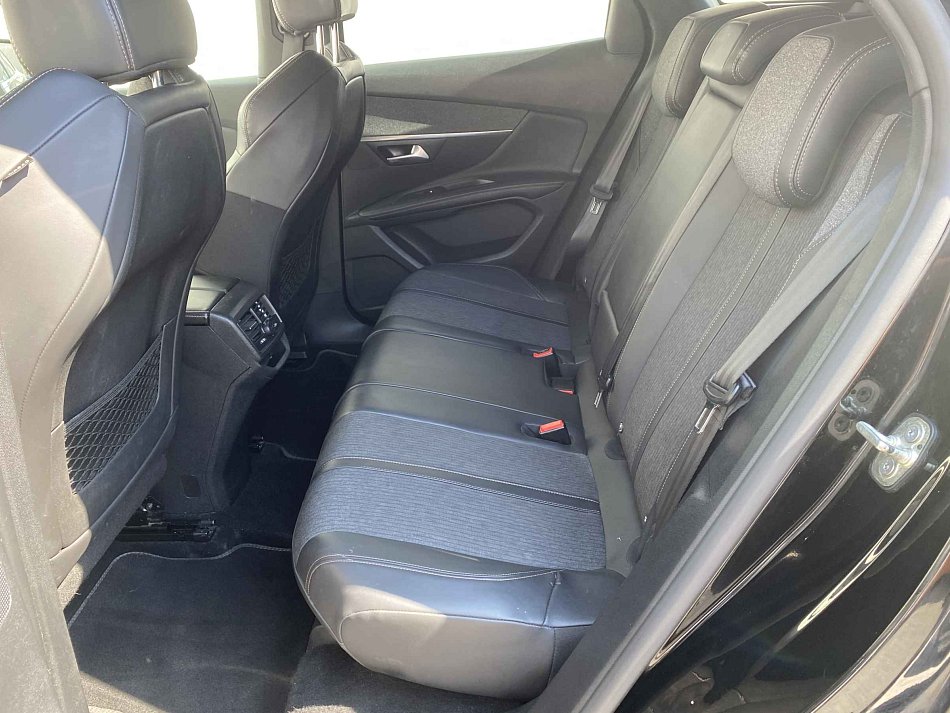 Peugeot 3008 1.2 PT GT Line