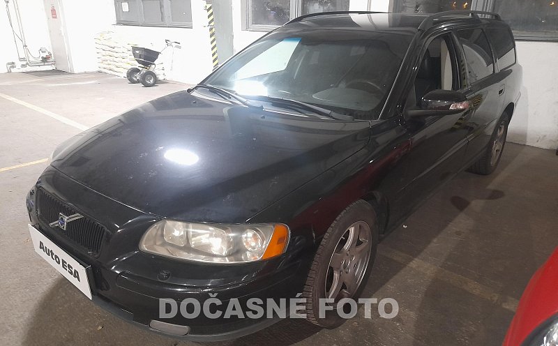 Volvo V70 2.4D 