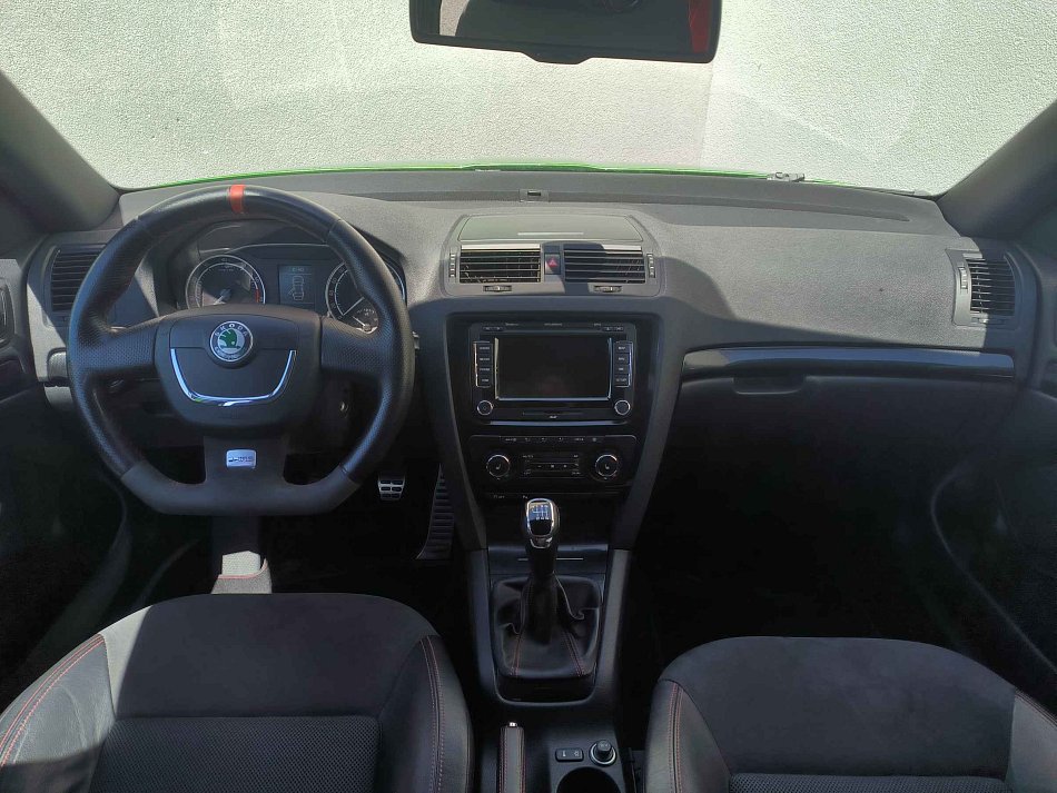 Škoda Octavia II 2.0 TSi RS