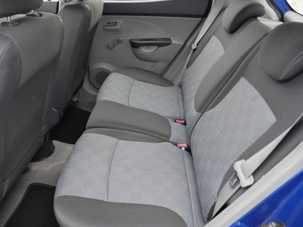 Kia Picanto 1.0i 