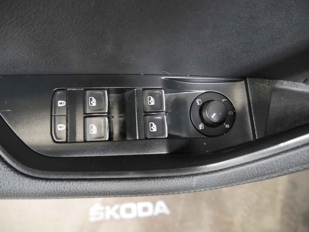 Škoda Superb III 2.0 TDi L&K