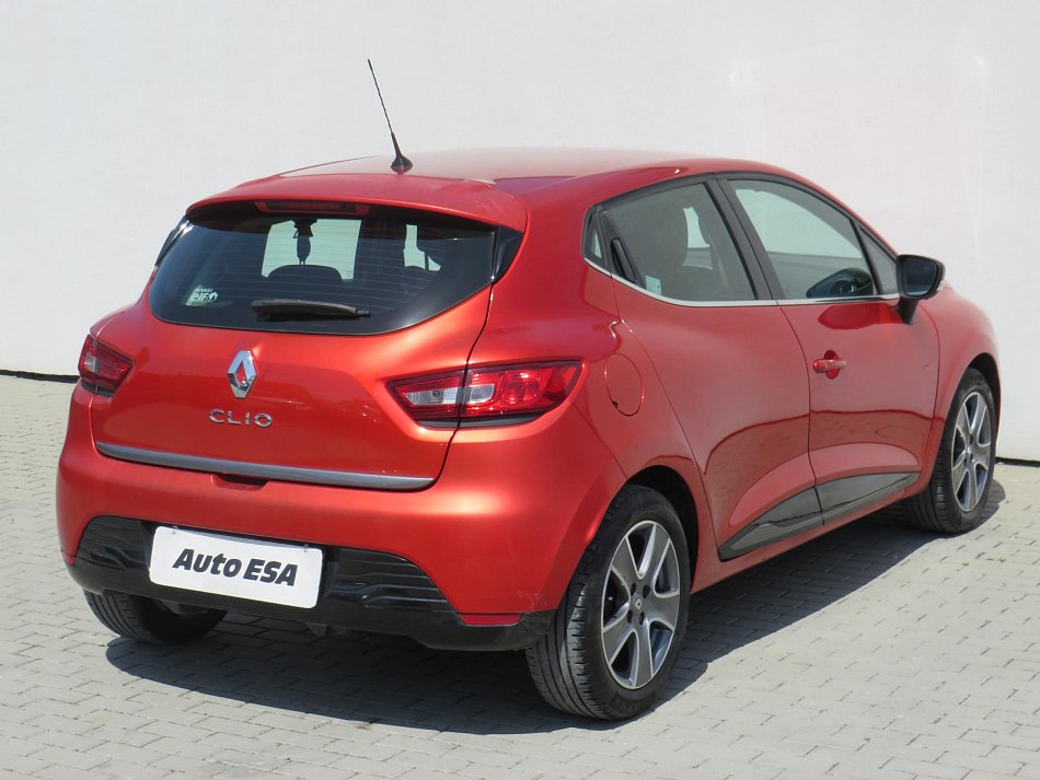 Renault Clio 1.1i 