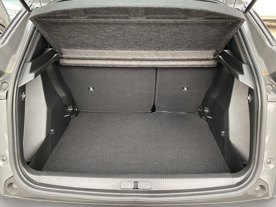 Peugeot 2008 1.2PT Active