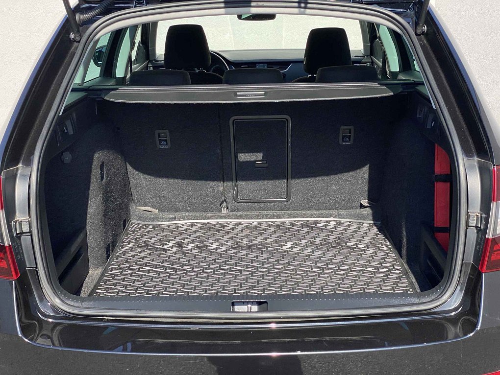 Škoda Octavia III 2.0 TDi Style