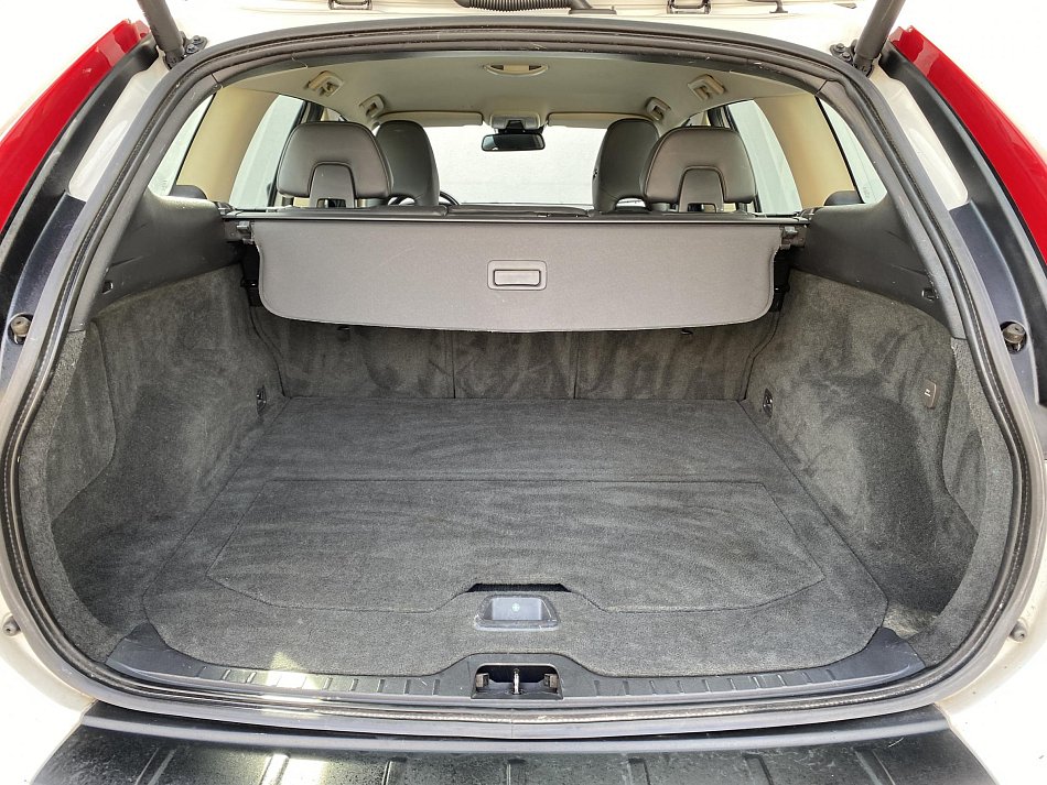 Volvo XC60 2.4 D Summum AWD