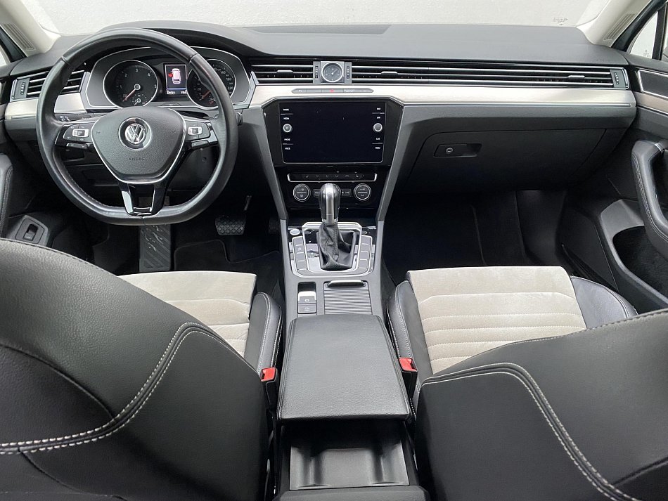 Volkswagen Passat 2.0 TDi Highline 4MOTION