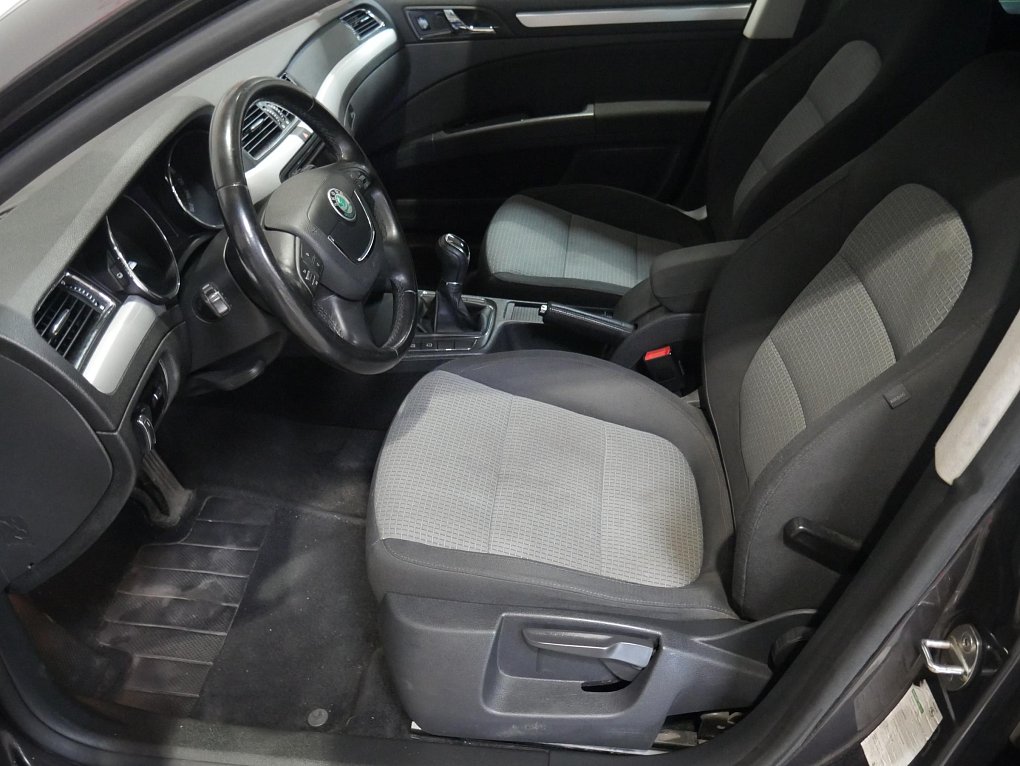 Škoda Superb II 2.0TDi 