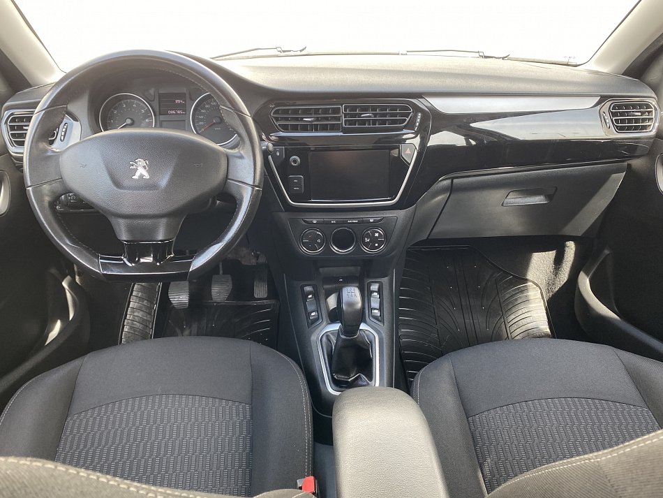 Peugeot 301 1.6 VTi Active