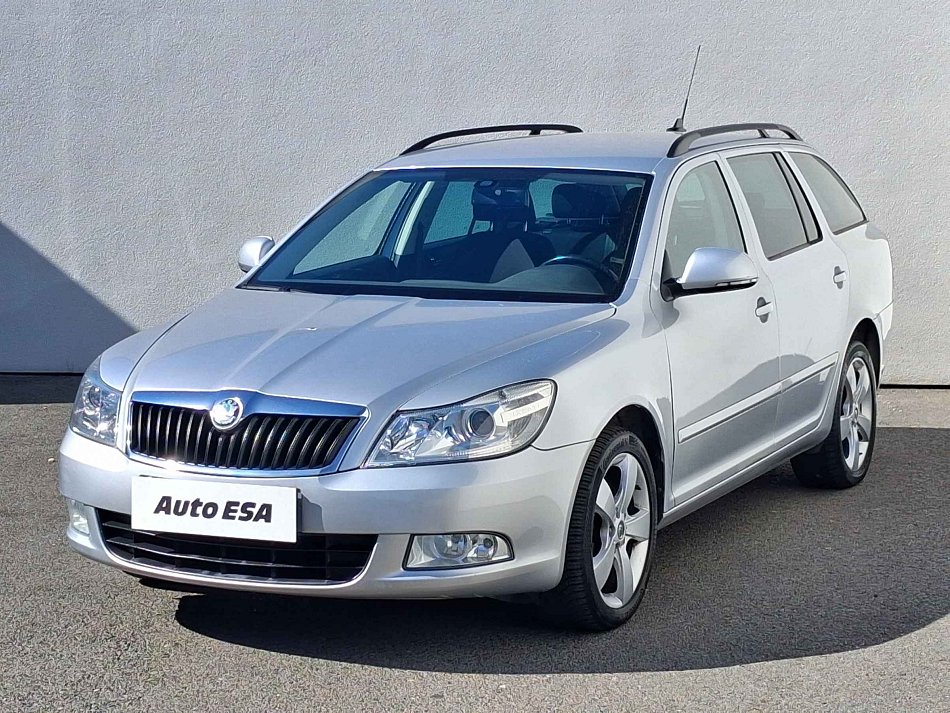Škoda Octavia II 1.6 TDi Elegance