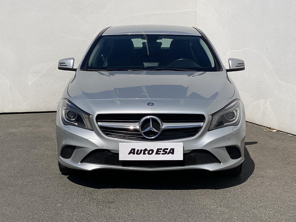 Mercedes-Benz Třída C 1.8 CDi  CLA 200