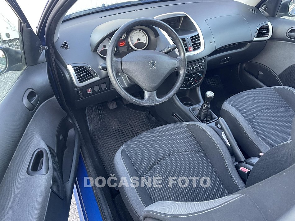 Peugeot 206 1.4i  +