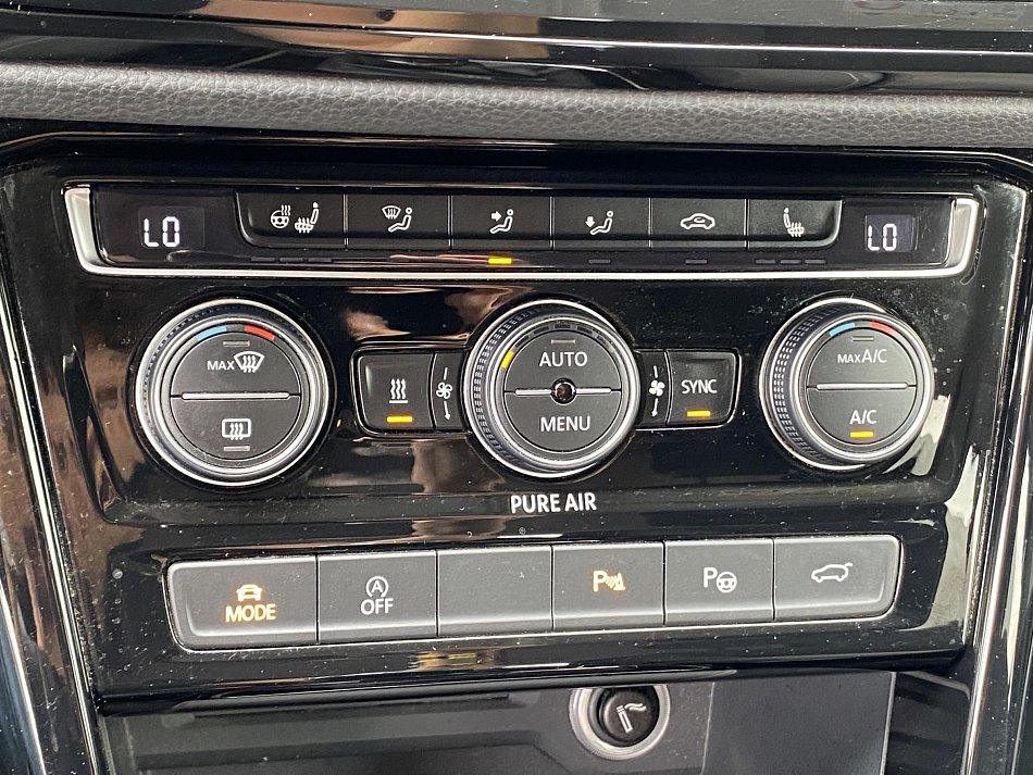 Volkswagen Touran 2.0 TDi Highline