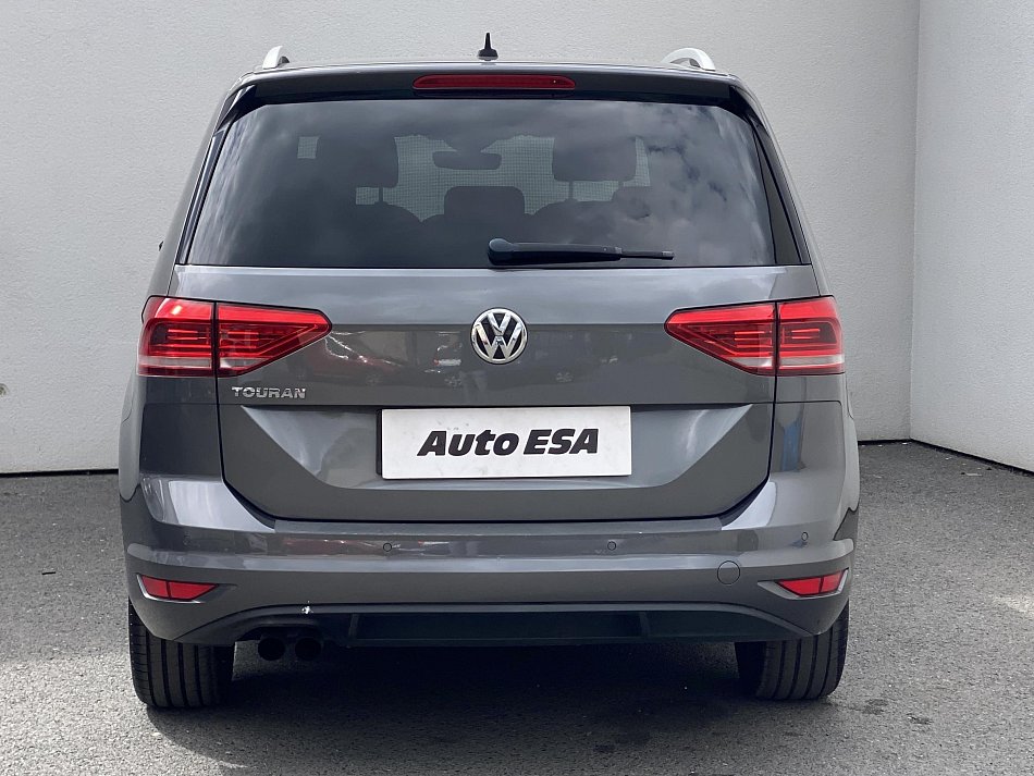 Volkswagen Touran 2.0 TDi Highline